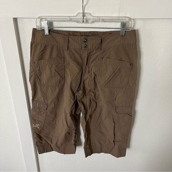 Arc'teryx Women's 6 Hiking Long Shorts - Picture 1 of 8